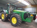 Трактор JOHN DEERE